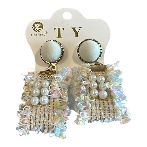 Ting Yang Cream Fringe Beaded Earrings - Picture 2 of 9